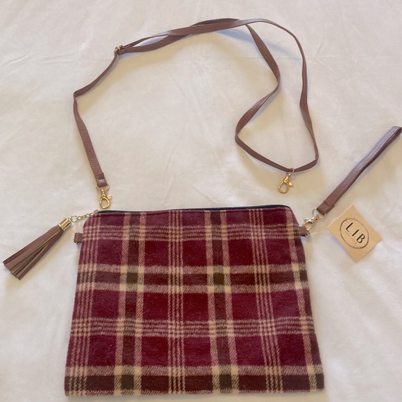 L.I.B flannel purse. - Picture 1 of 6